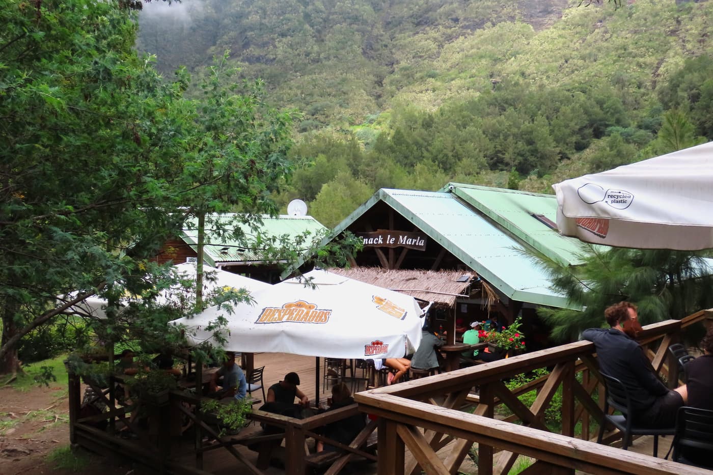 Terrasse du snack Le Marla – Chez Jimmy